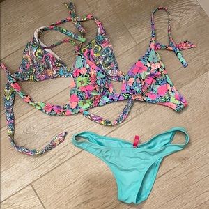 VICTORIA’S SECRET BIKINI BUNDLE
